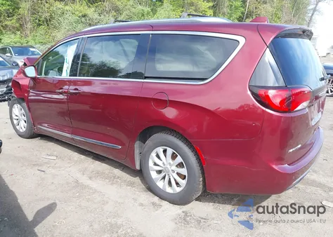 2019 Chrysler Pacifica Touring L из США, поврежденный, VIN 2C4RC1BG4KR596866